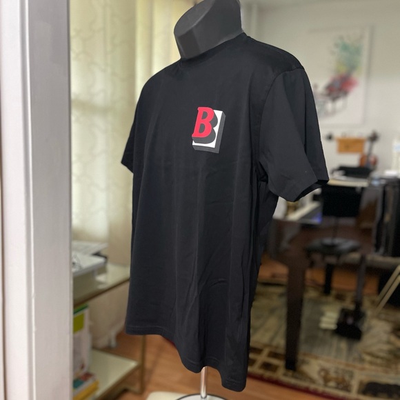 EUC Men’s Oversized Burberry 3D Logo Print Tee 100% Cotton In Black/White/Red - Picture 10 of 16